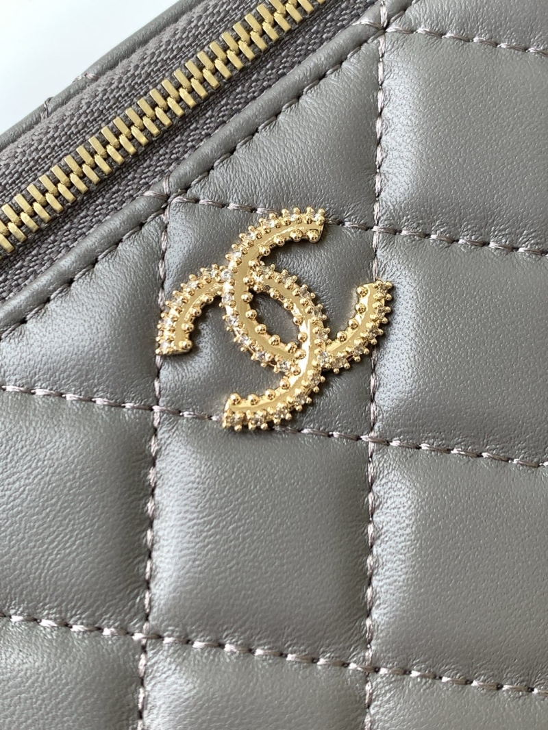 Ch**el cosmetic bags